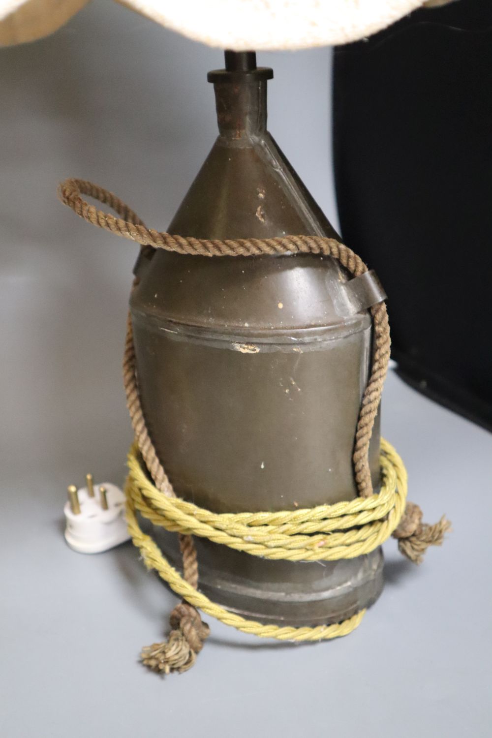 A painted and gilded wood table lamp, 41cm and a toleware flask table lamp